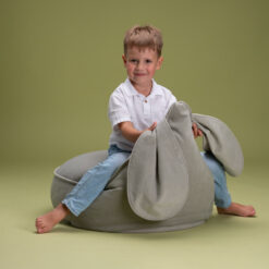 Wigiwama Sitzsack Kaninchen - Misty Green Velvet – Bild 5