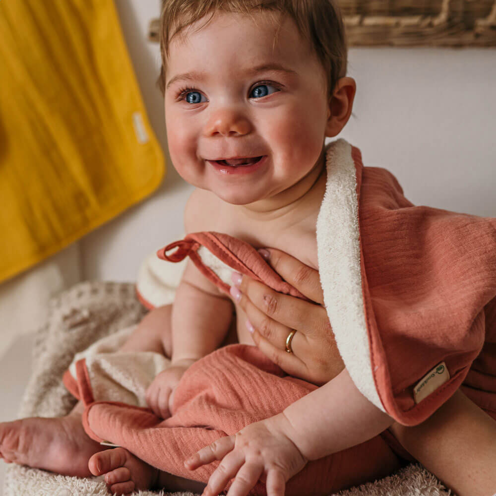 Smikkels babydoek roze met baby