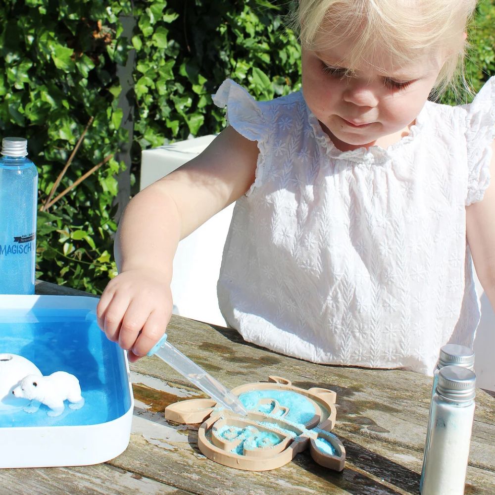 Kids Kabinet Sensorisch bruispoeder met kind (1)