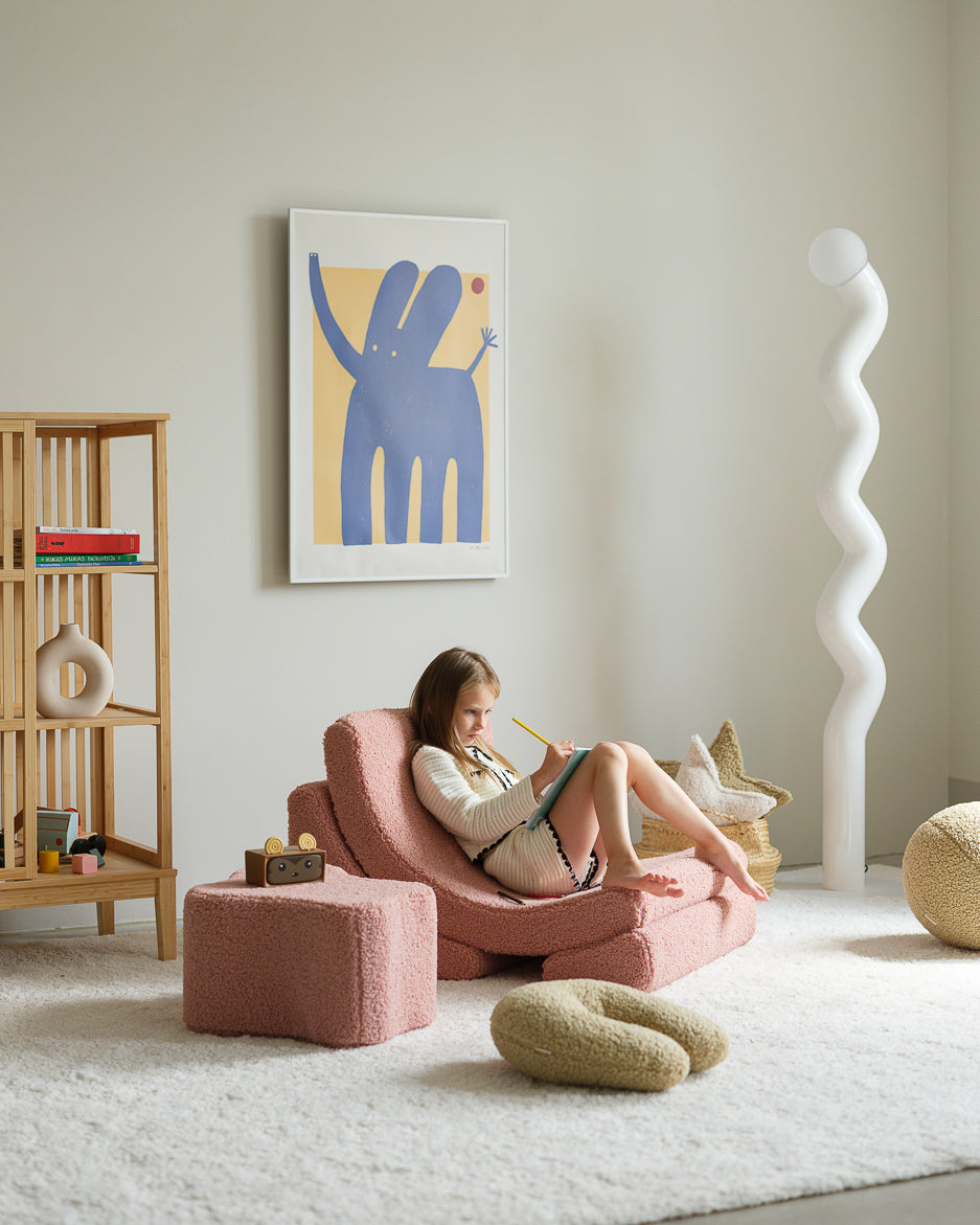 Wigiwama Moon Chair - Pink Guava Teddy – Bild 5