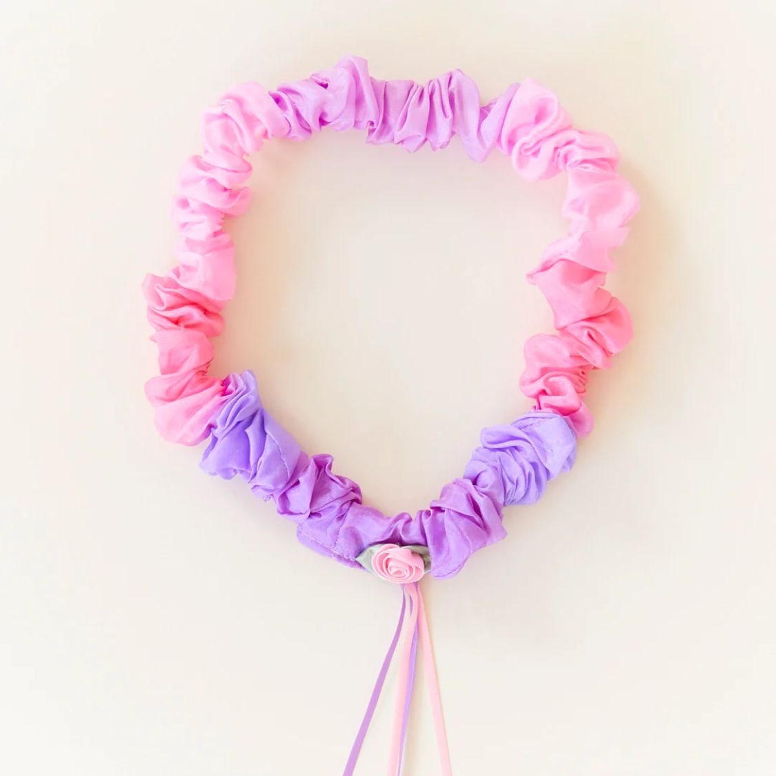 Sarah's Silks garland blossom detail