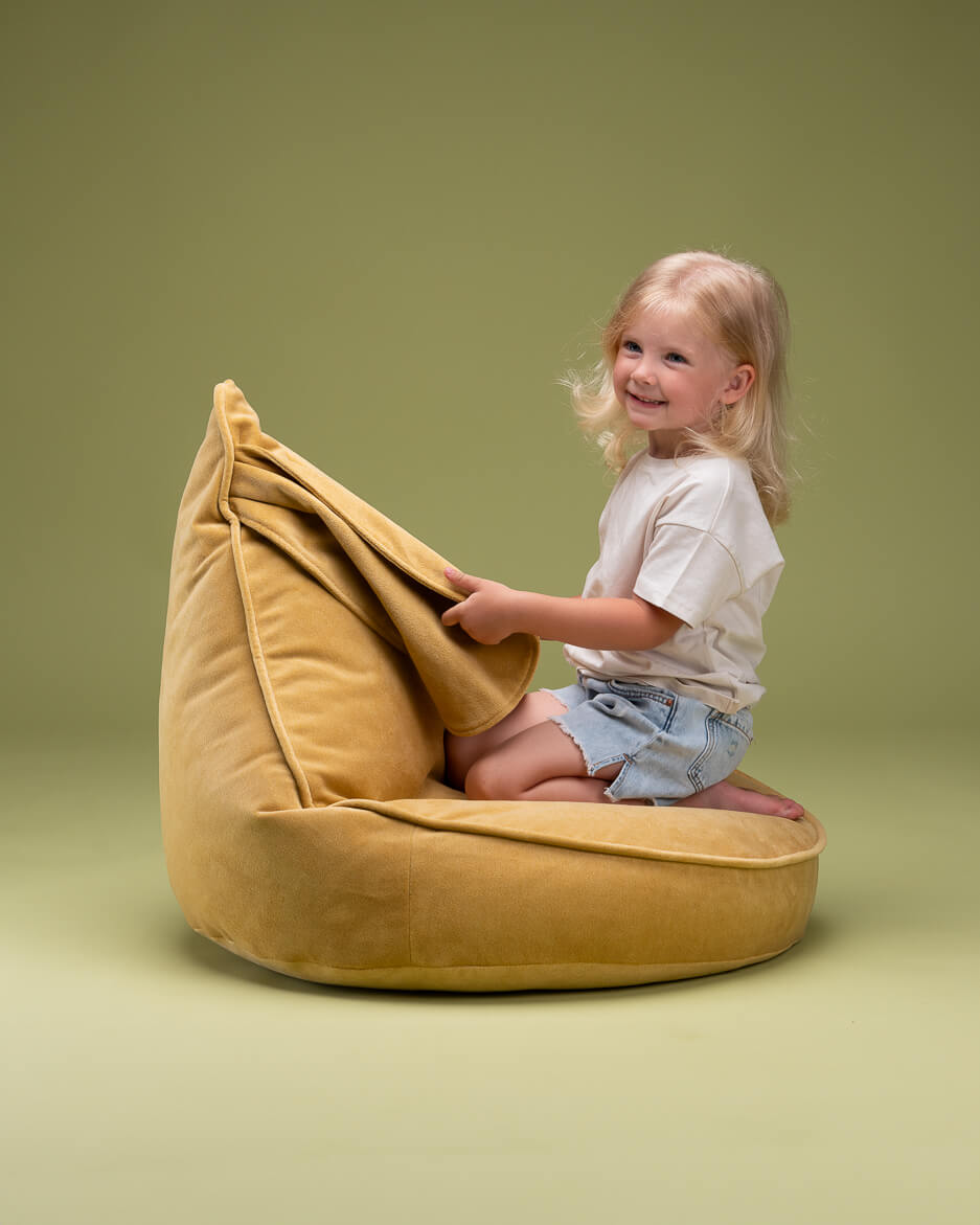 Wigiwama Sitzsack Kaninchen - Gesalzener Karamell Samt – Bild 5
